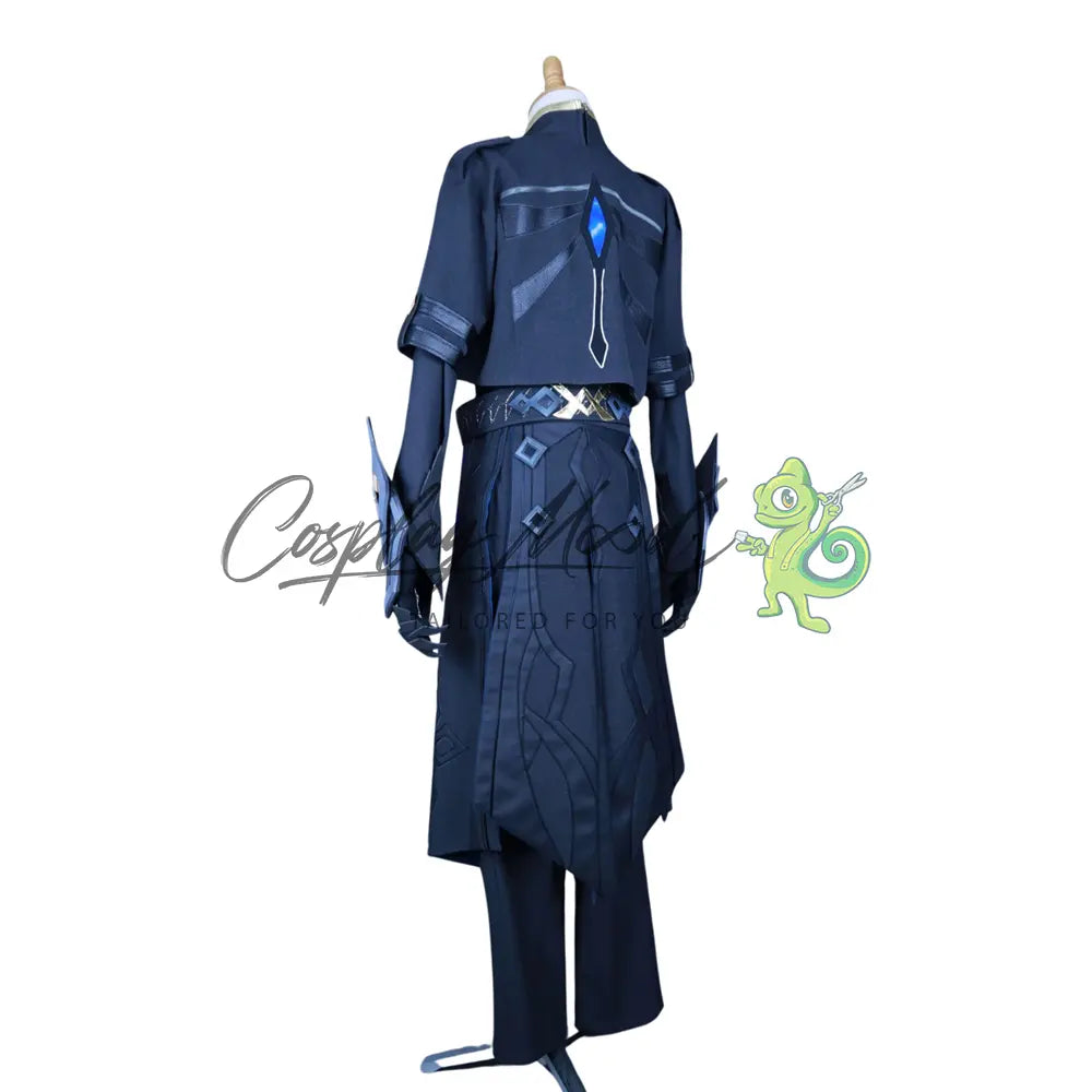 Costume-Cosplay-Capitano-Genshin-Impact-4