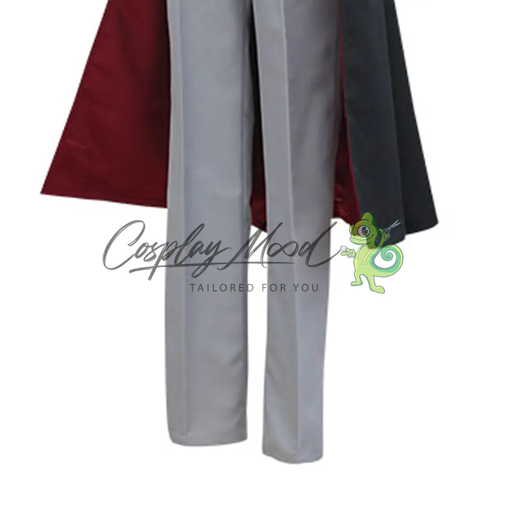 Costume-Cosplay-Drakul-Mihawk-One-Piece-5