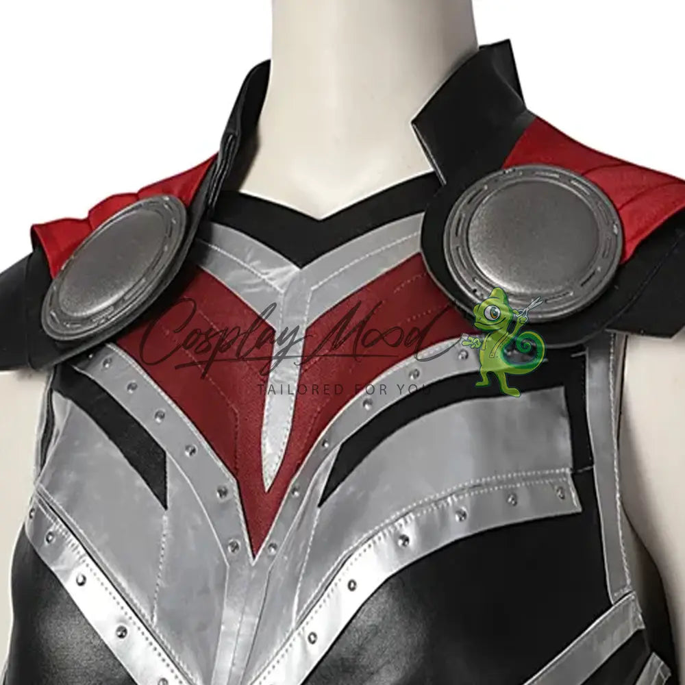 Costume-cosplay-Jane-Foster-Mighty-Thor-Love-and-Thunder-Marvel-10